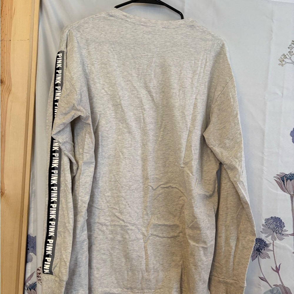 PINK Victoria's Secret Kids Long Sleeve Sequin Tee - Light Gray - Picture 4 of 4